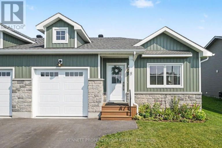 8 Rotterdam Way, South Dundas, Ontario K0C 1X0