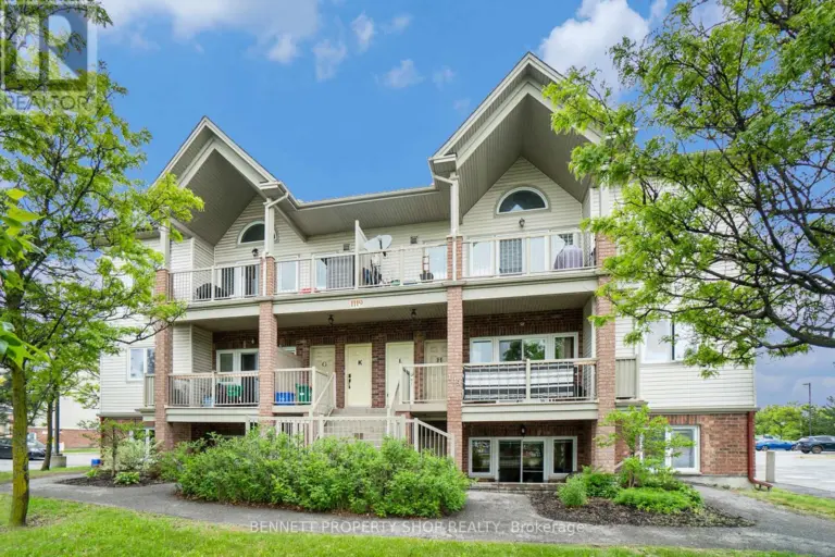 D – 1119 Stittsville Main Street, Ottawa, Ontario, K2S0C8