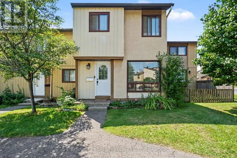 1439 Bethamy Lane, Ottawa, Ontario K1J 8P7