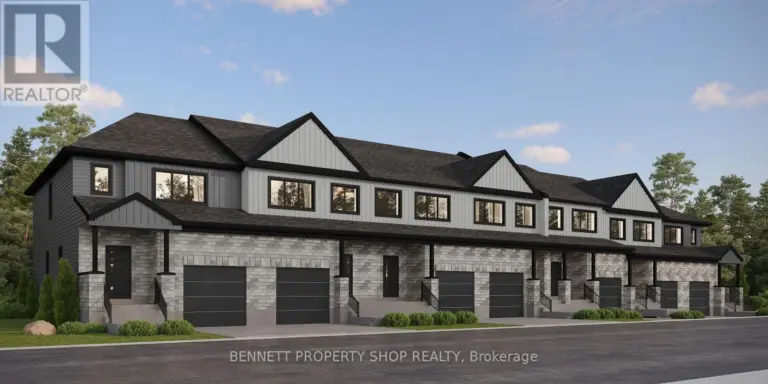 113 Rosalie Ridge, Ottawa, Ontario K1W 1G1