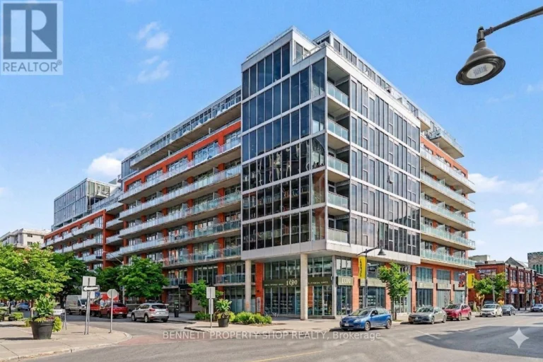 811 – 360 McLeod Street, Ottawa, Ontario K2P 1A9