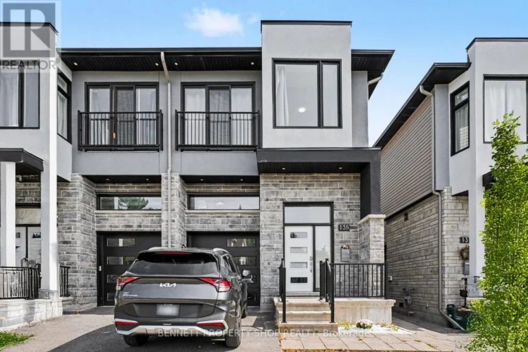 135 Duford Street, Ottawa, Ontario K1L 6Z5