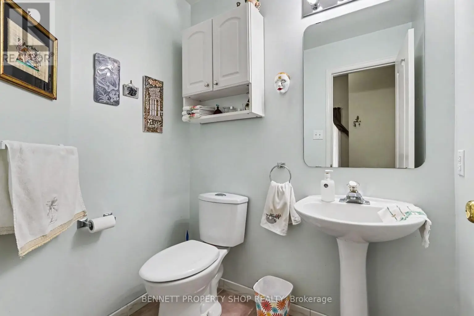 369 Stoneway Drive, Ottawa, Ontario K2G 6G8